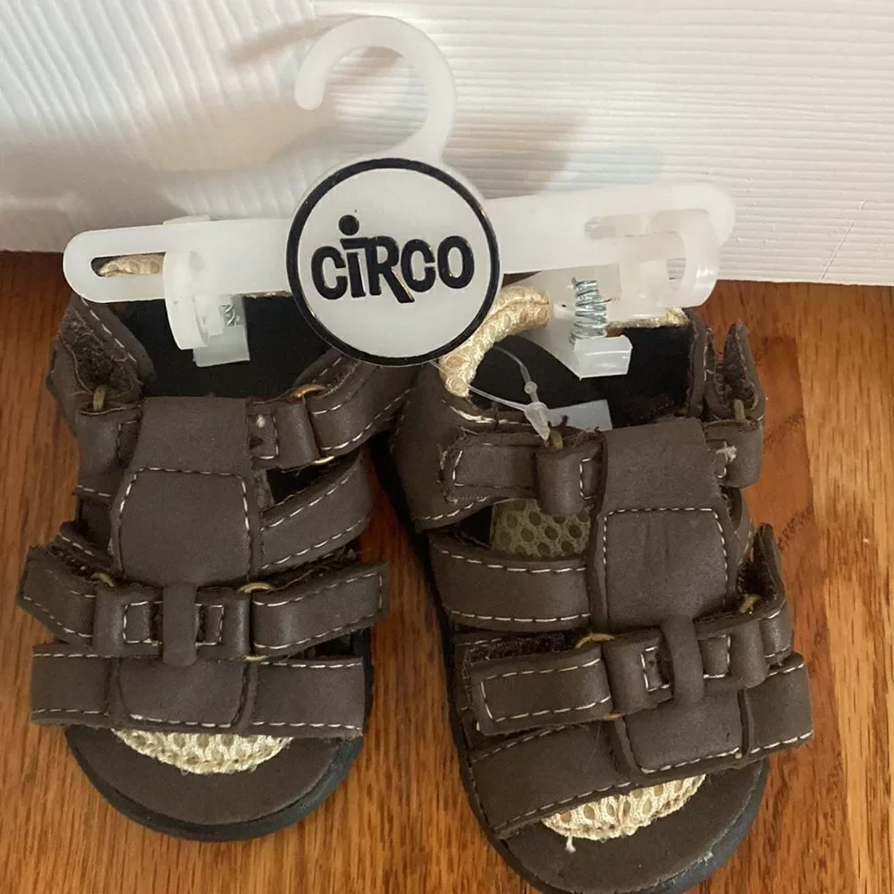 Baby Sandals Shoes Brown Circo Shower Gift 0-3 months NWT
